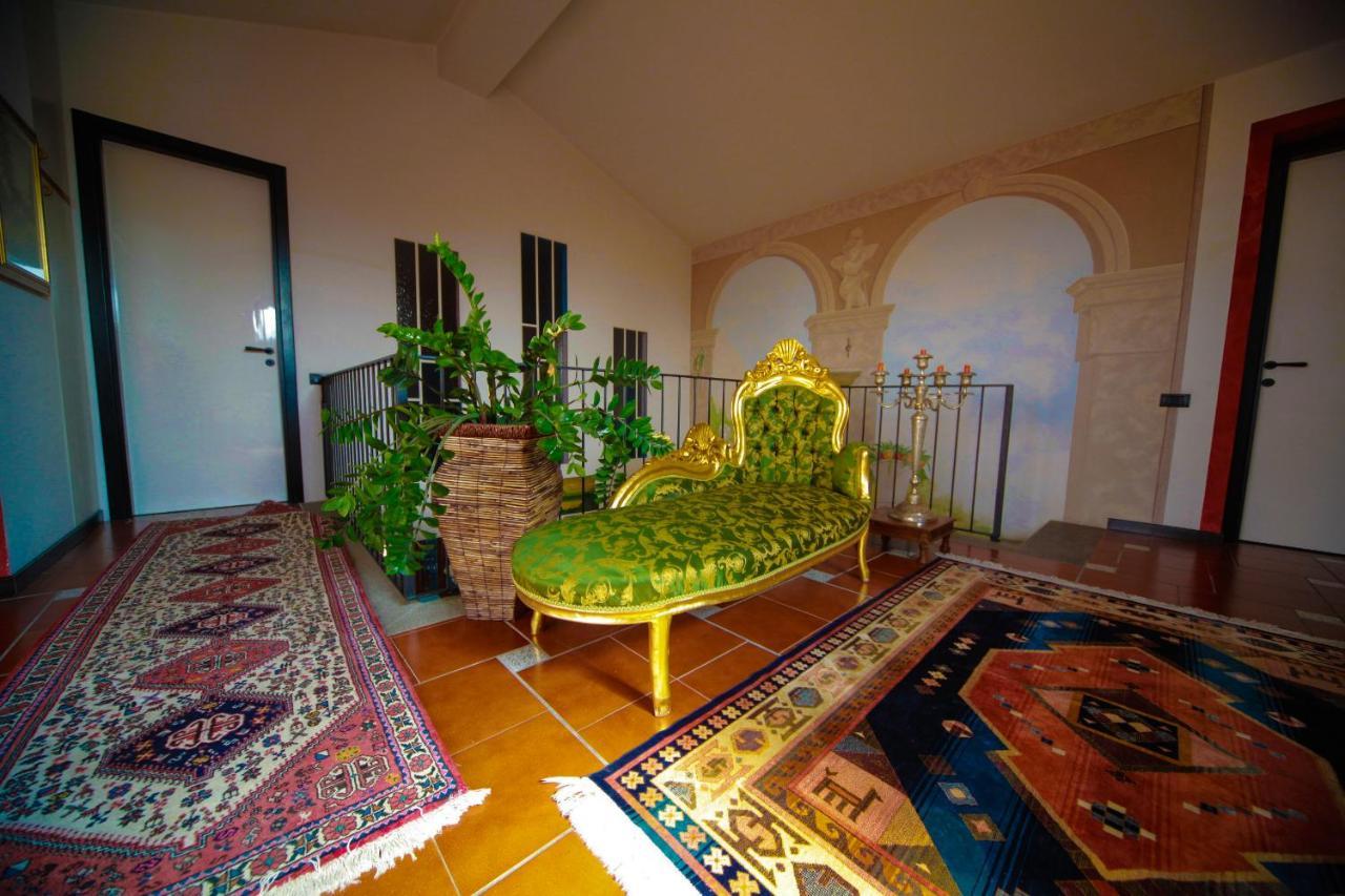 Villa Buzzi Besozzo Экстерьер фото